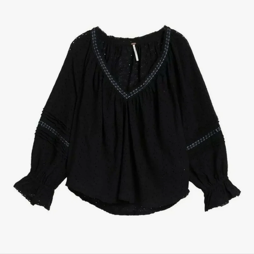 Free People Women’s Darcy Eyelet Blouse Black X-Small